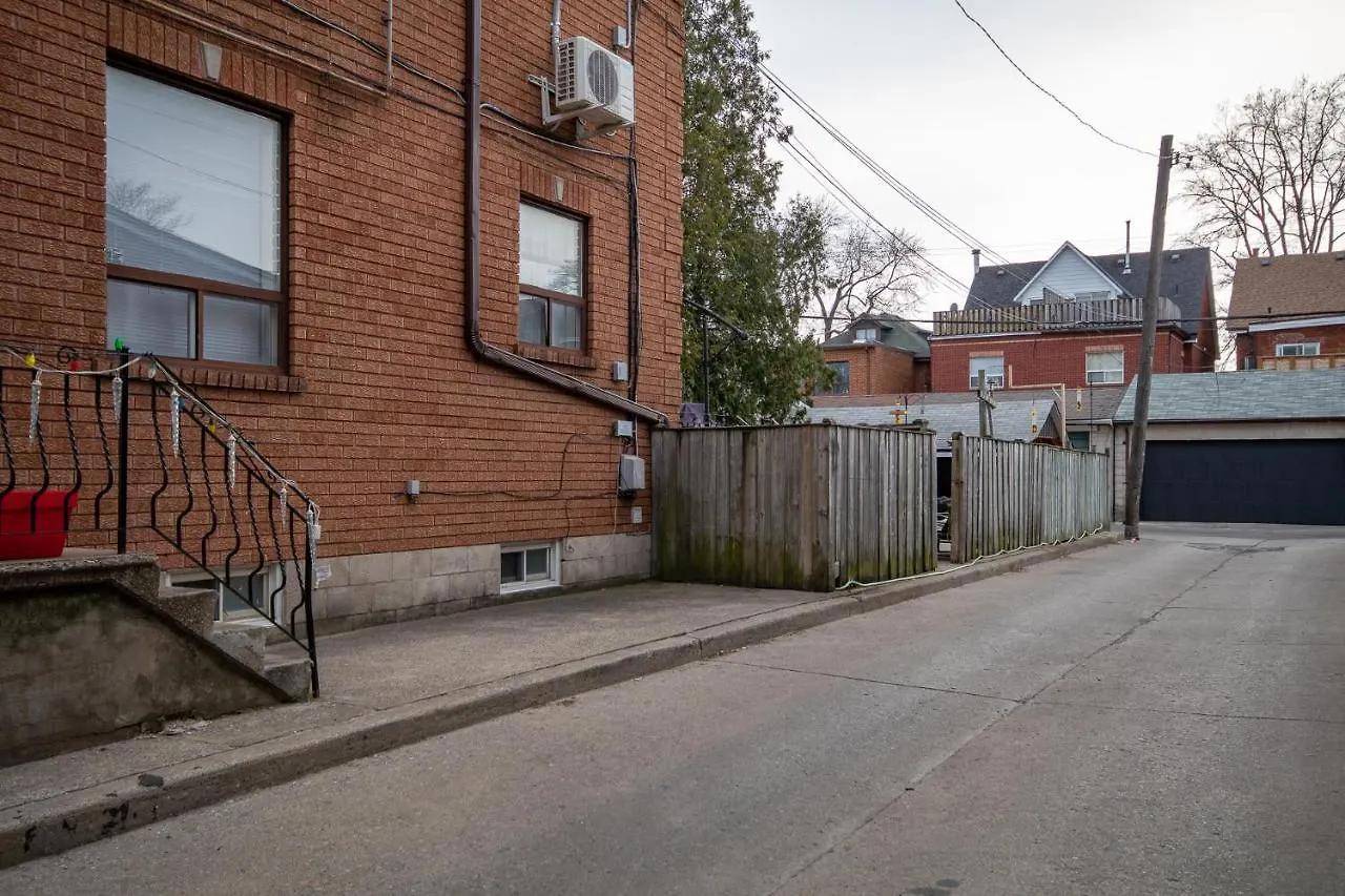 Very Cozy & Comfortable In Downtown Toronto Great Value! Apartment Canada